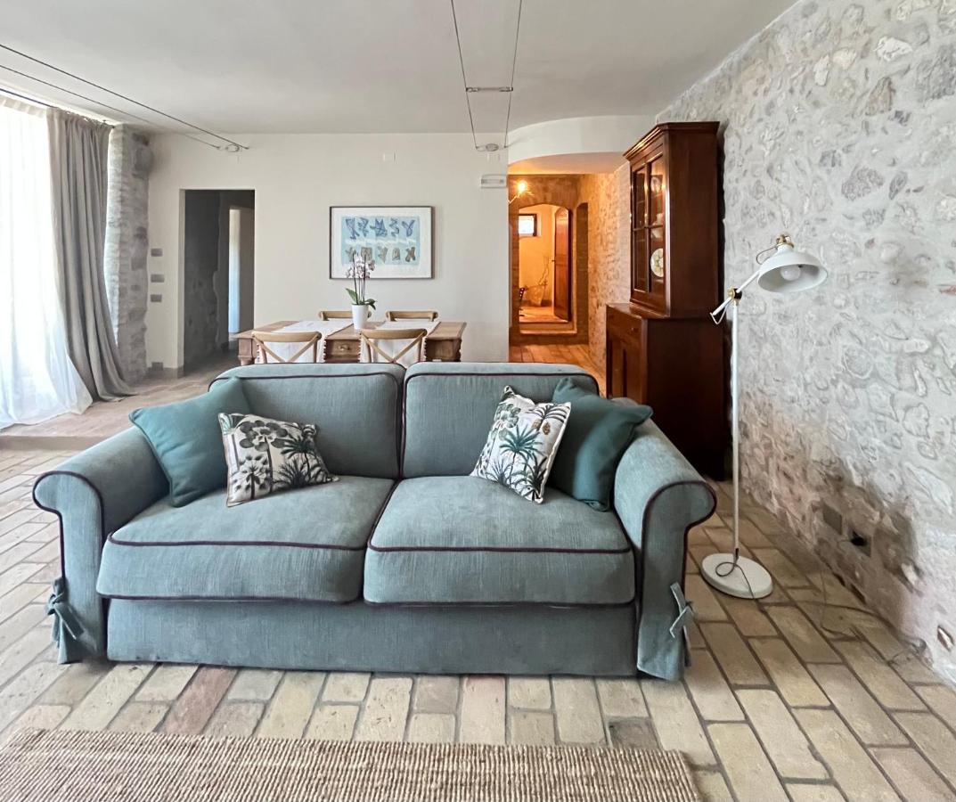 Le Mansarine Charme B&B Castellaro  Exterior foto